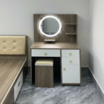 Bàn trang điểm 86x135x40 M-03